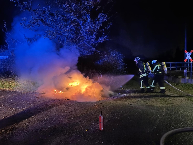 Einsatzfoto Brennt Anhänger