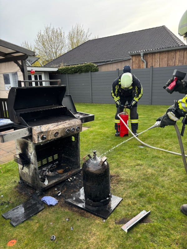 Einsatzfoto Brennt Gasgrill